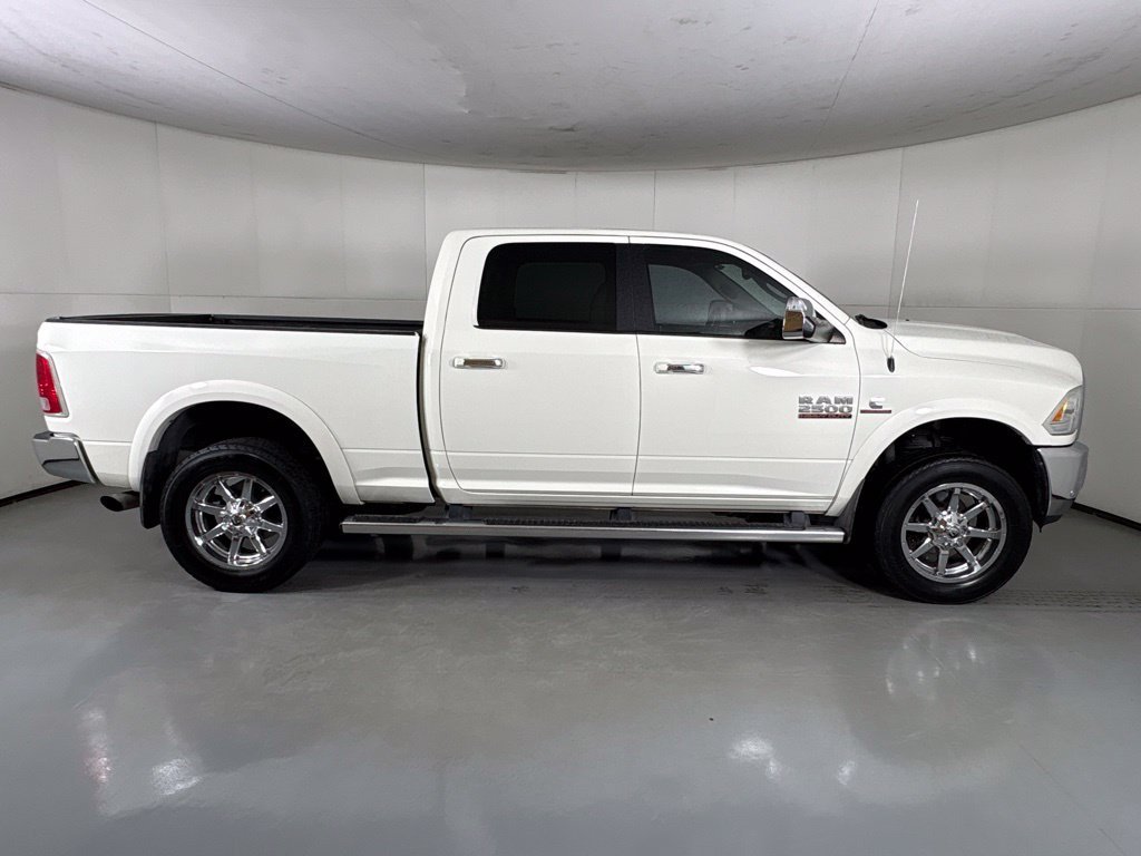 Used 2018 RAM 2500 Laramie w/ Convenience Group RWD image 9