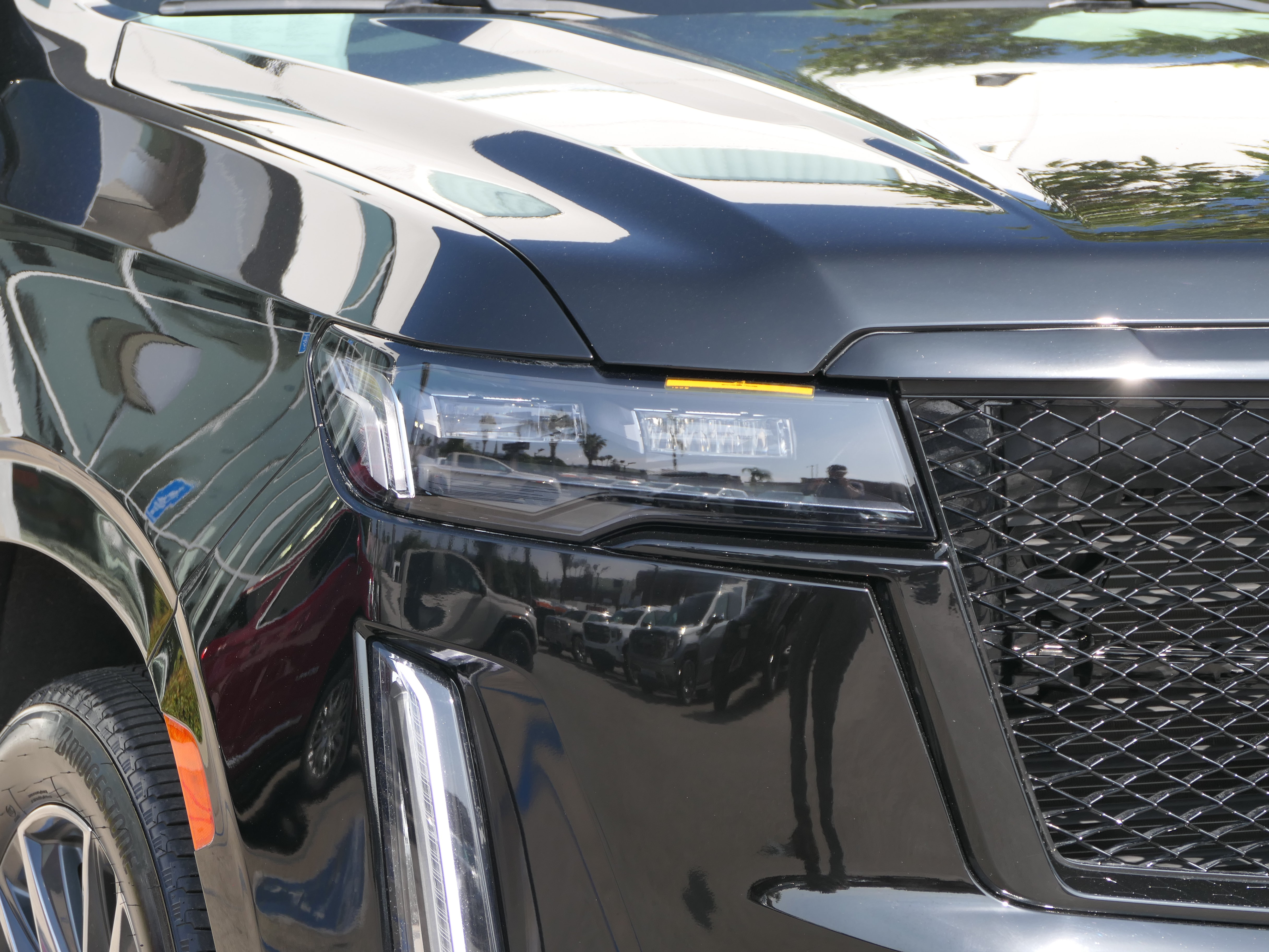 Certified 2023 Cadillac Escalade Sport AWD/4WD image 10