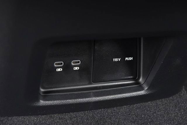 New 2026 Volkswagen Atlas SEL Premium R-Line image 24