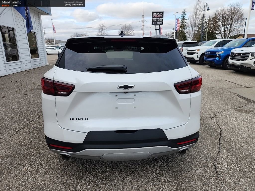 Used 2023 Chevrolet Blazer LT w/ Convenience Package image 6