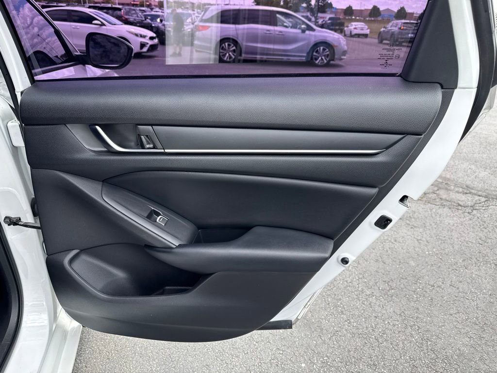 Used 2018 Honda Accord Sport image 36