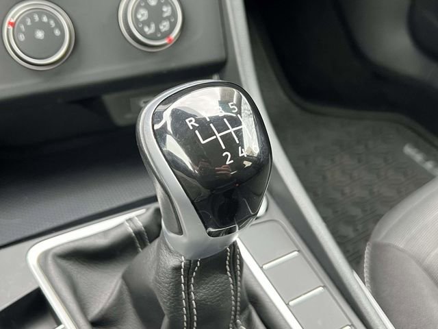 Certified 2024 Volkswagen Jetta S image 28