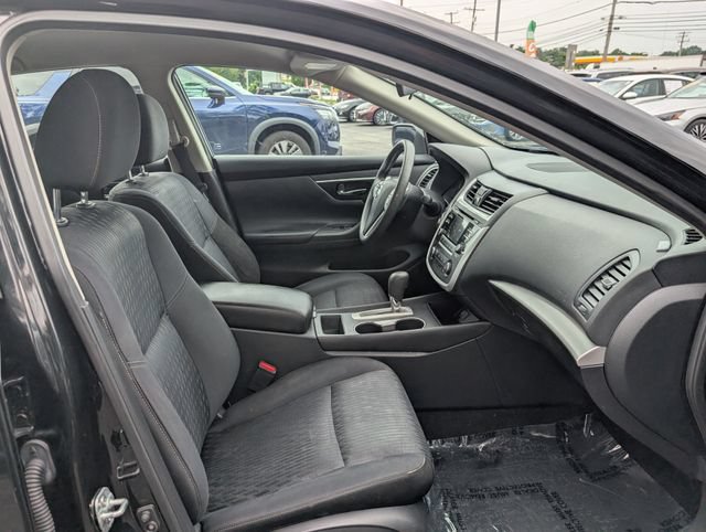 Used 2018 Nissan Altima 2.5 S w/ S Convenience Package FWD image 9