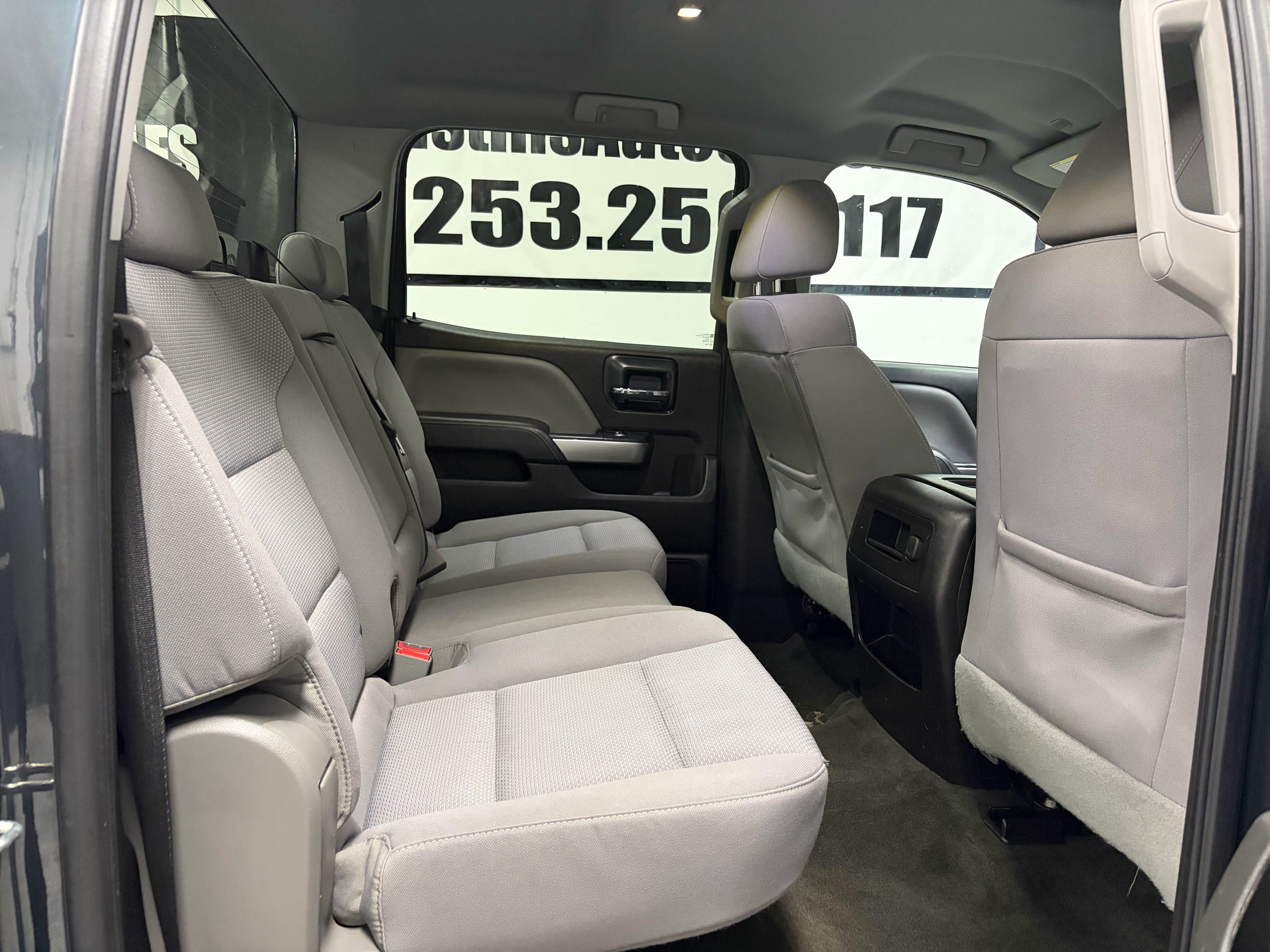 Used 2018 Chevrolet Silverado 1500 LT w/ All Star Edition AWD/4WD image 21