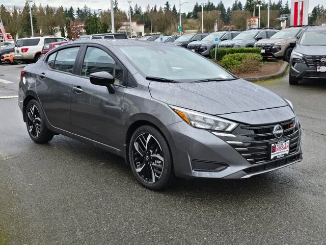 New 2025 Nissan Versa SR FWD image 3