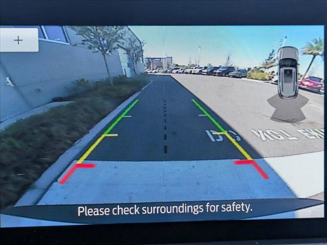 Used 2022 Ford Escape SEL w/ Class II Trailer Tow Package image 6