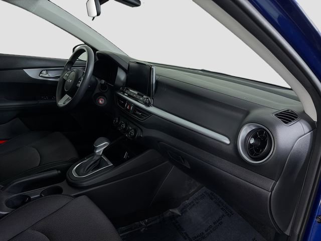 Used 2024 Kia Forte LXS image 27