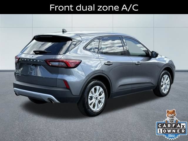 Used 2025 Ford Escape Active FWD image 3