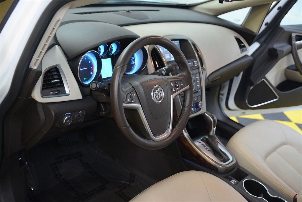 Used 2014 Buick Verano image 25