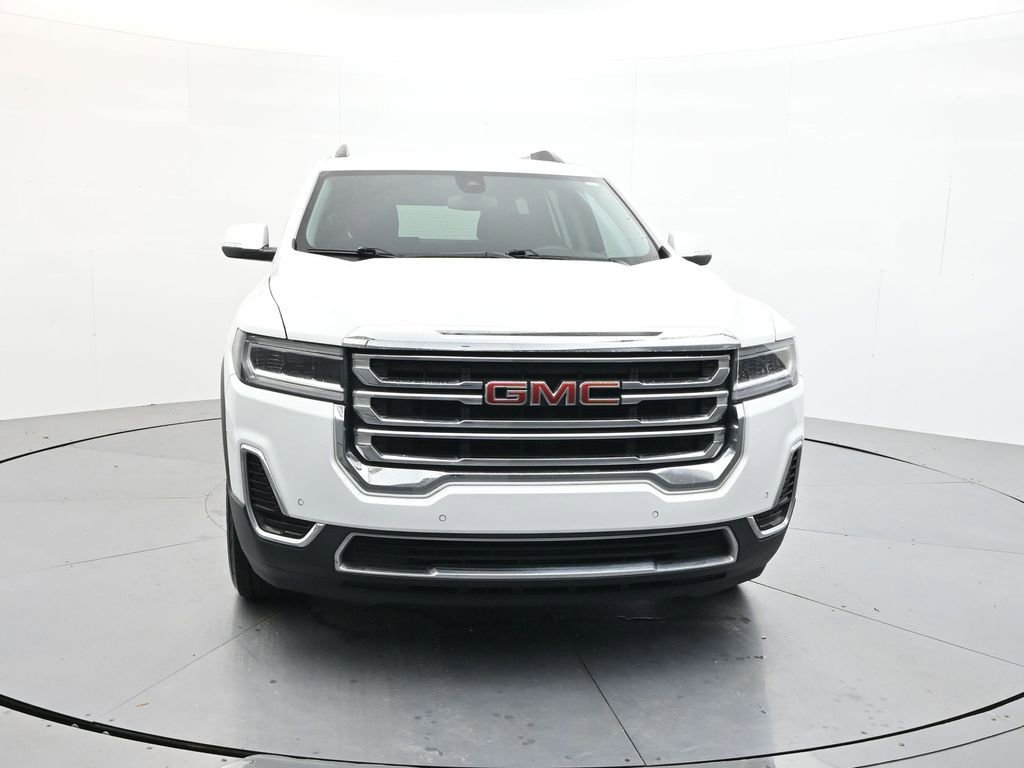Used 2023 GMC Acadia SLE w/ Driver Convenience Package FWD image 2