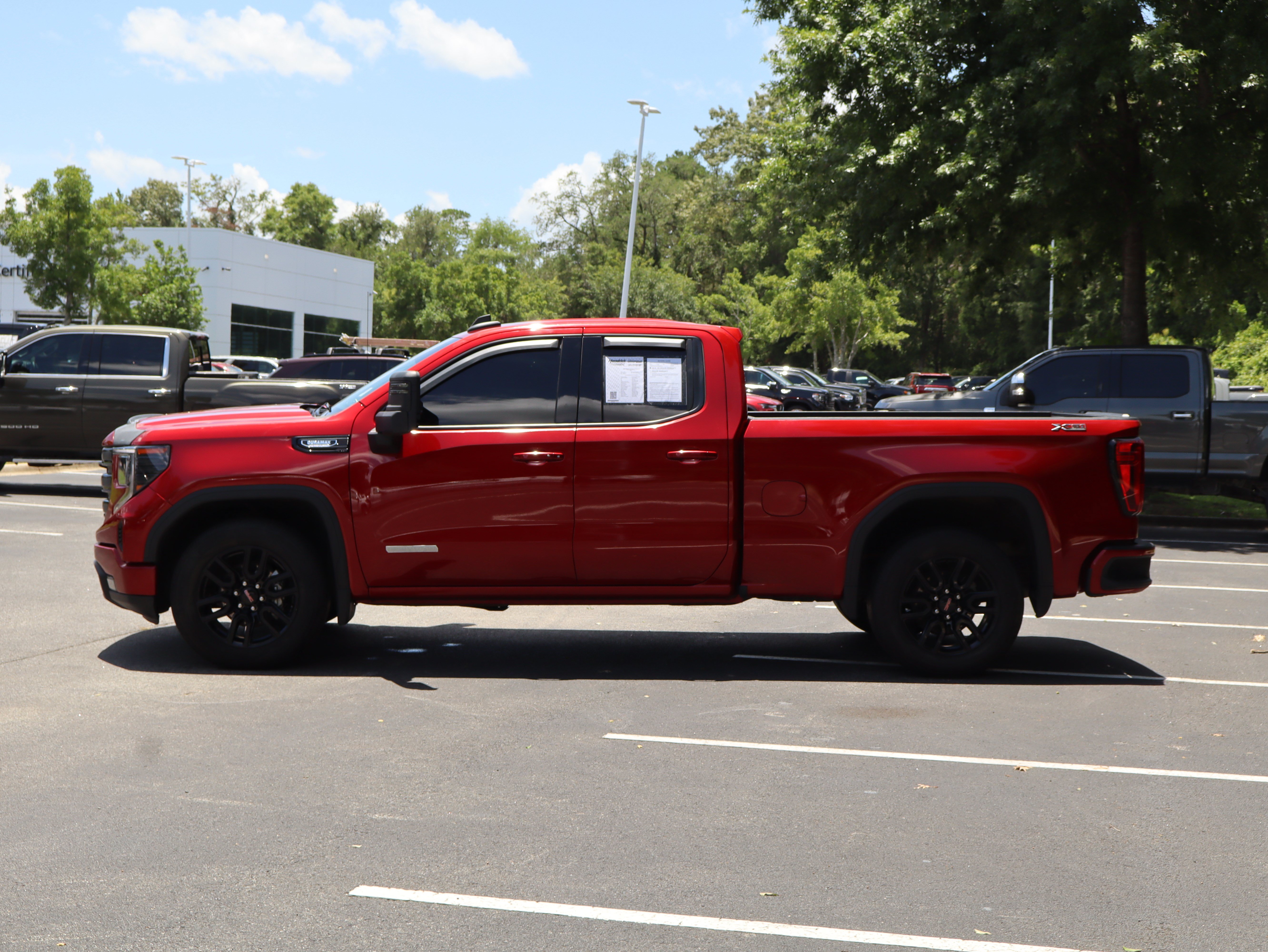 Used 2023 GMC Sierra 1500 Elevation AWD/4WD image 23