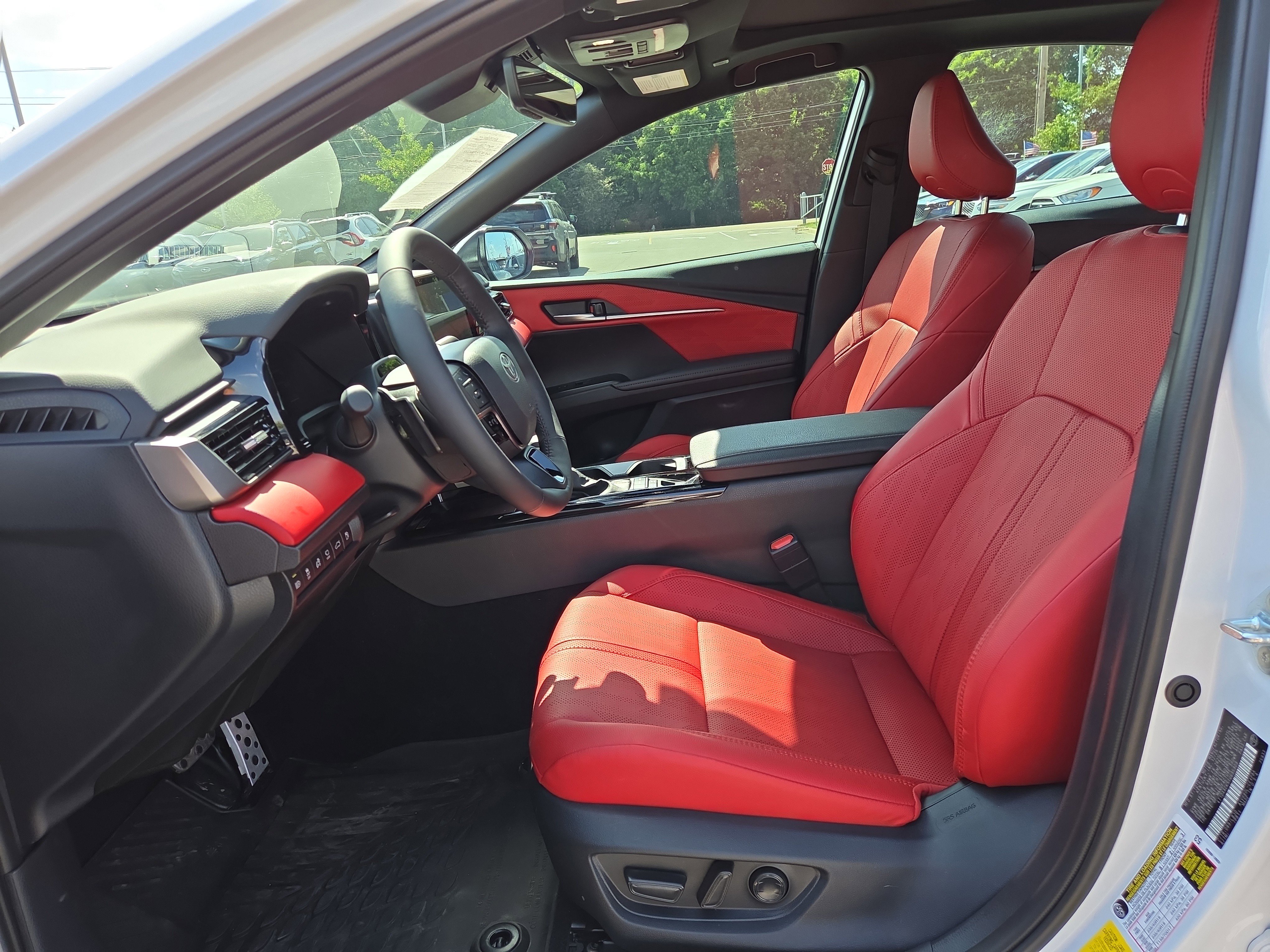 Used 2026 Toyota Camry XSE w/ Premium Plus Package FWD image 10