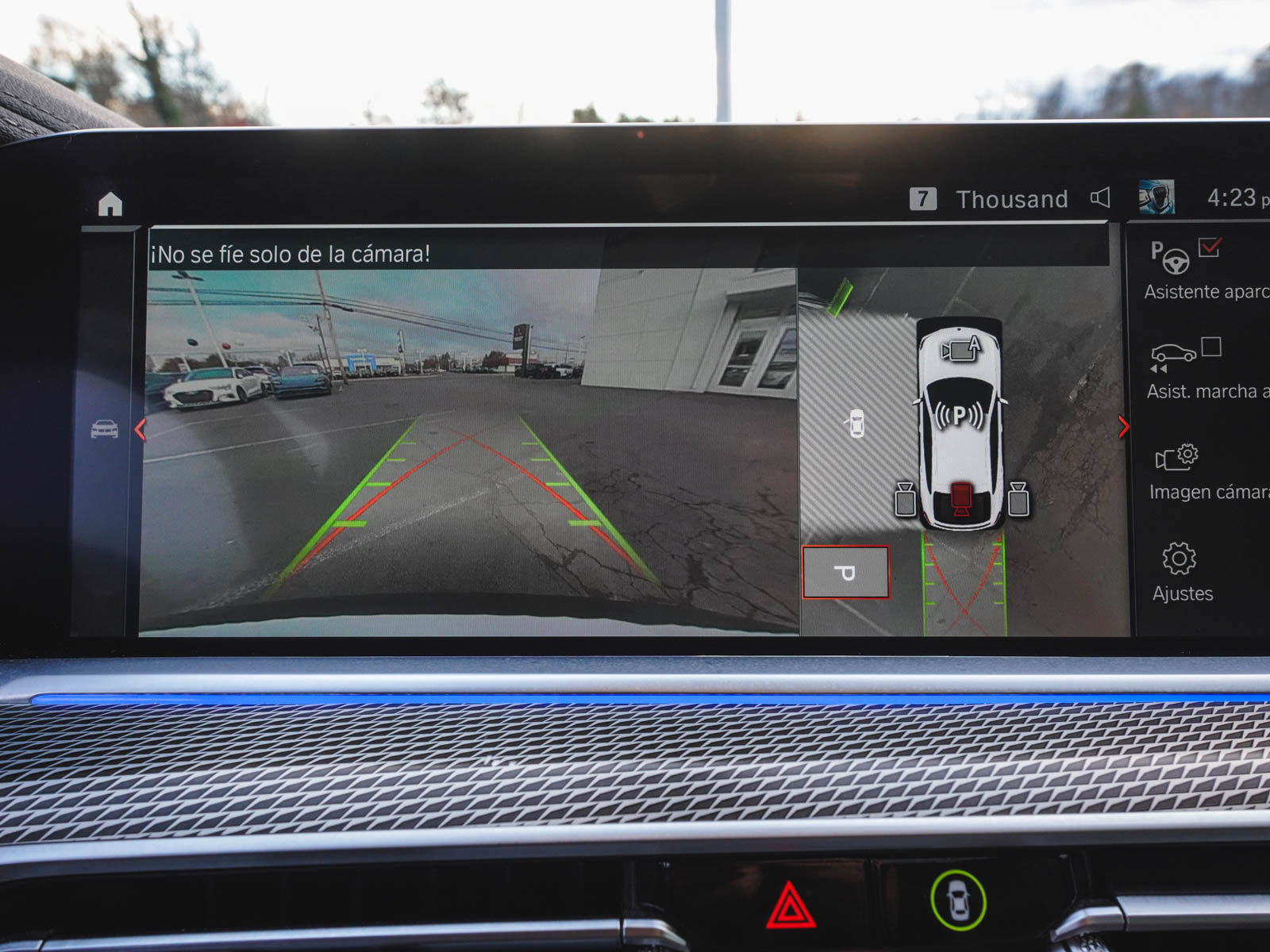 Used 2023 BMW X6 xDrive40i w/ M Sport Package image 18