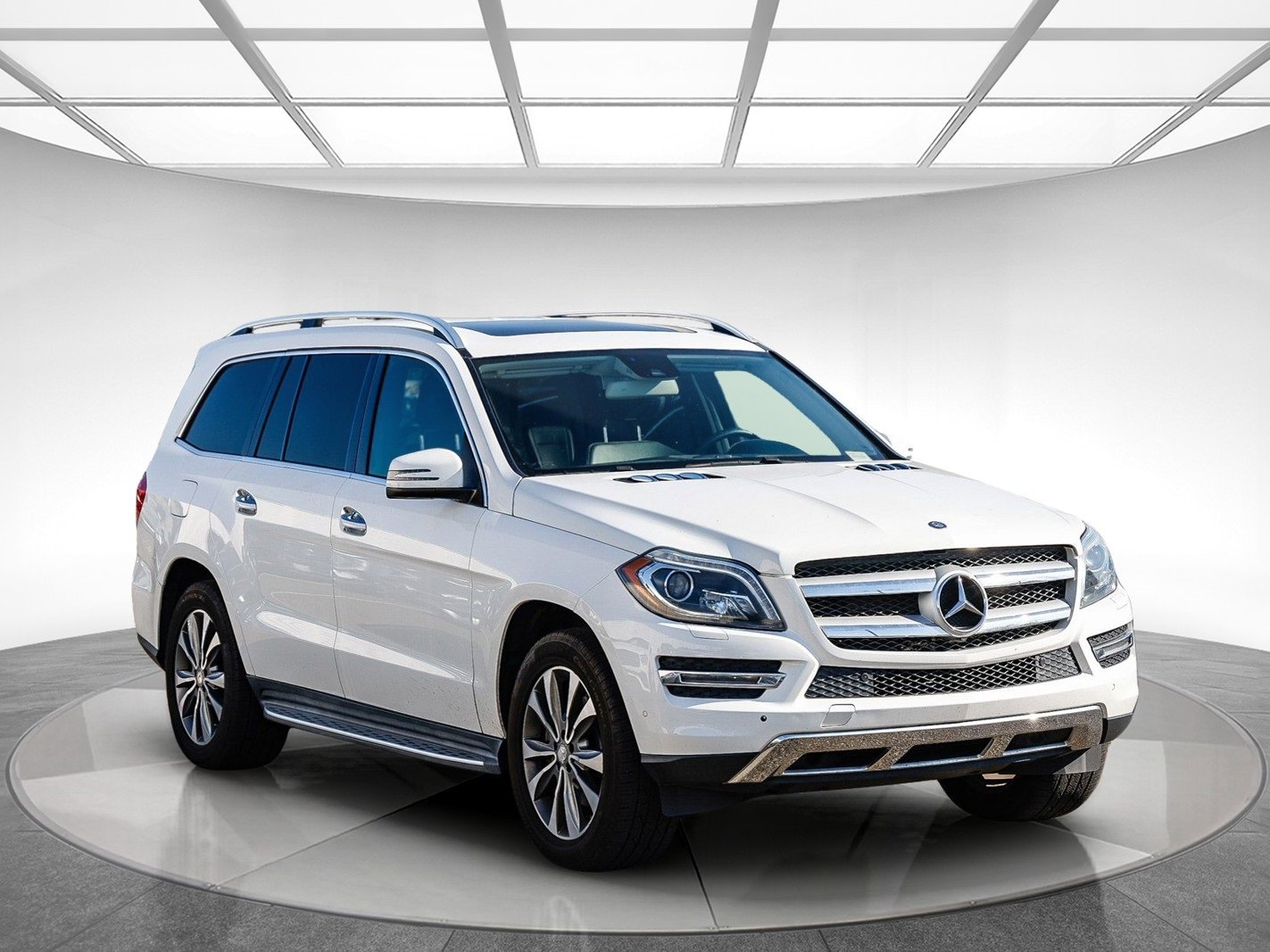 Used 2016 Mercedes-Benz GL 450 GL 450 image 4