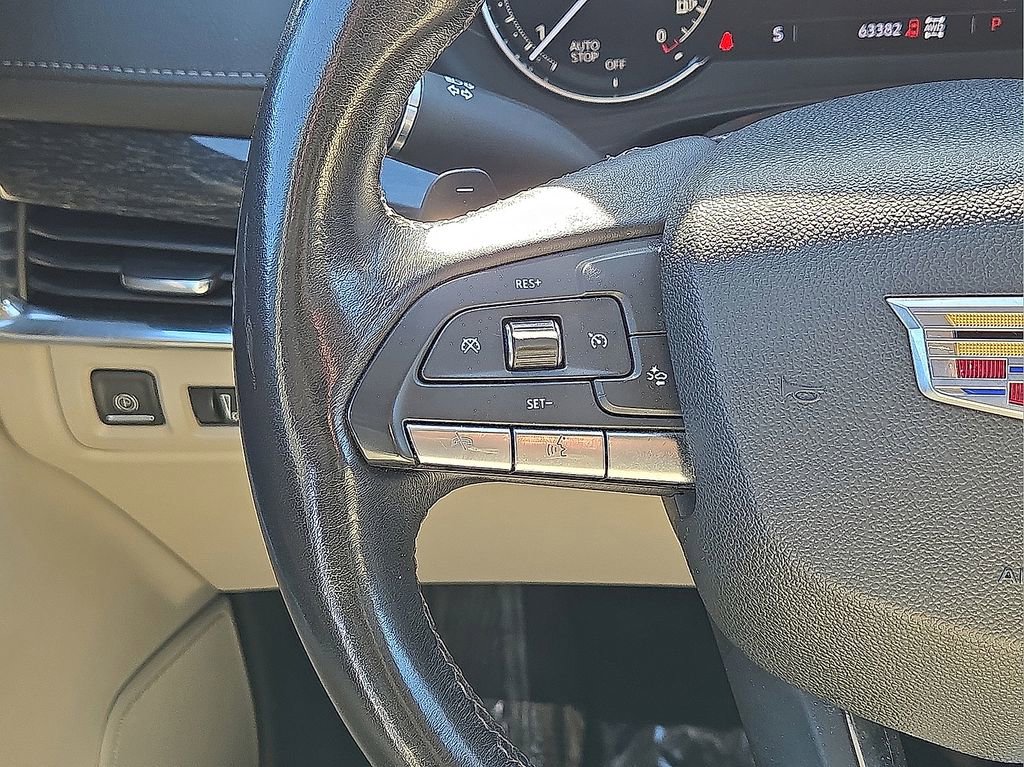 Used 2023 Cadillac XT4 Premium Luxury image 19