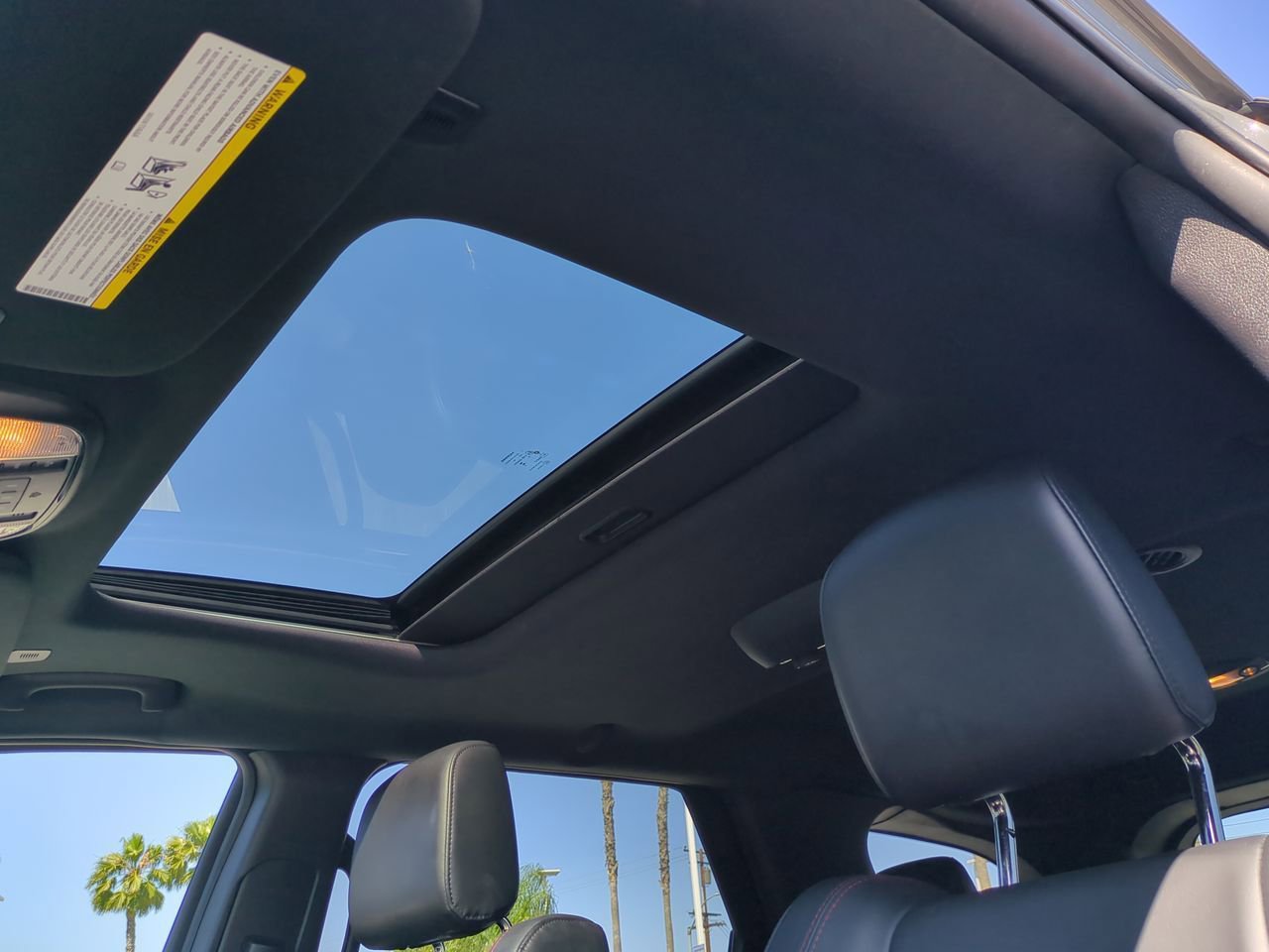 Used 2025 Dodge Durango GT AWD/4WD image 19