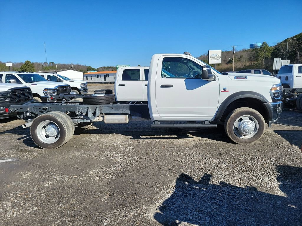 New 2026 RAM 5500 Tradesman w/ Chrome Appearance Group image 2