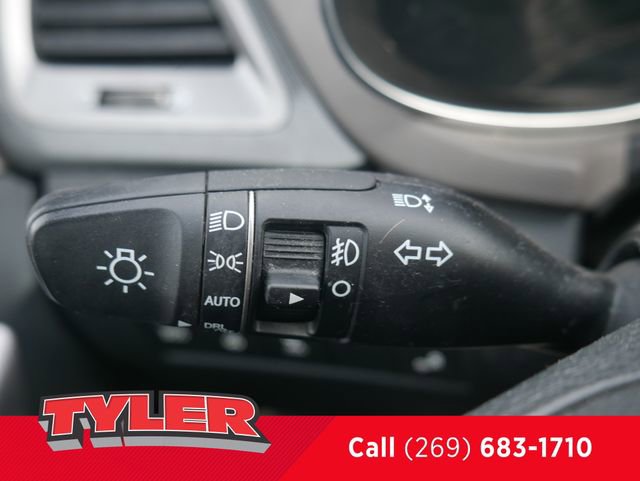 Used 2015 Hyundai Santa Fe Sport w/ Option Group 04 image 28