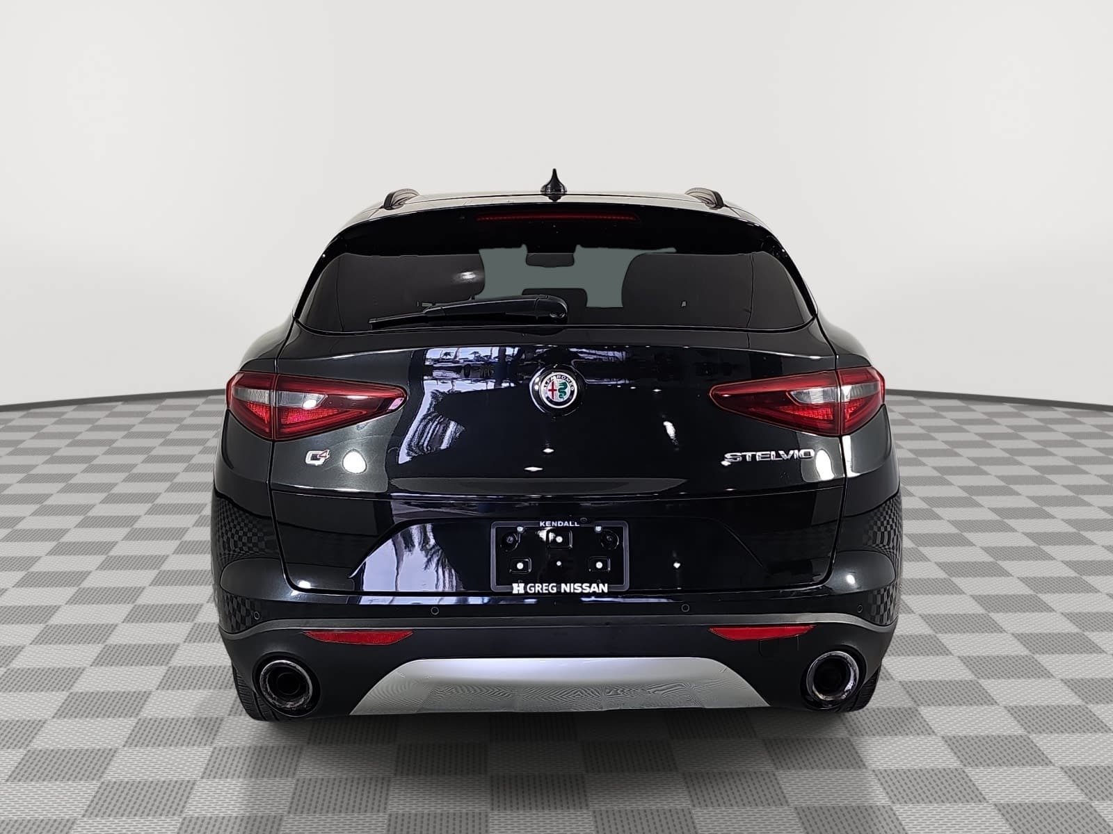 Used 2018 Alfa Romeo Stelvio Sport w/ Quick Order Package 22J Sport AWD/4WD image 7