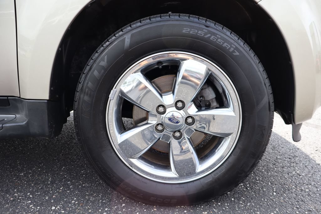 Used 2010 Ford Escape XLT FWD image 9