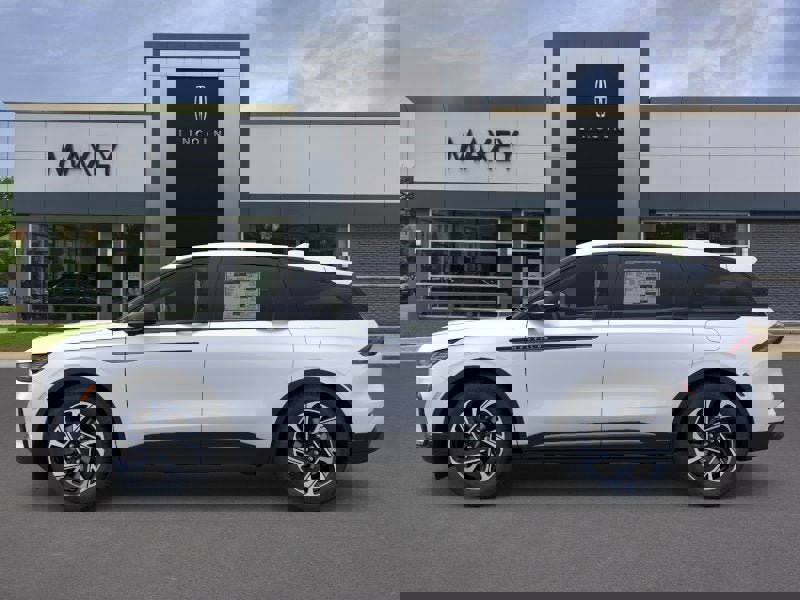 New 2026 Lincoln Nautilus Premier w/ Equipment Group 102A AWD/4WD image 3