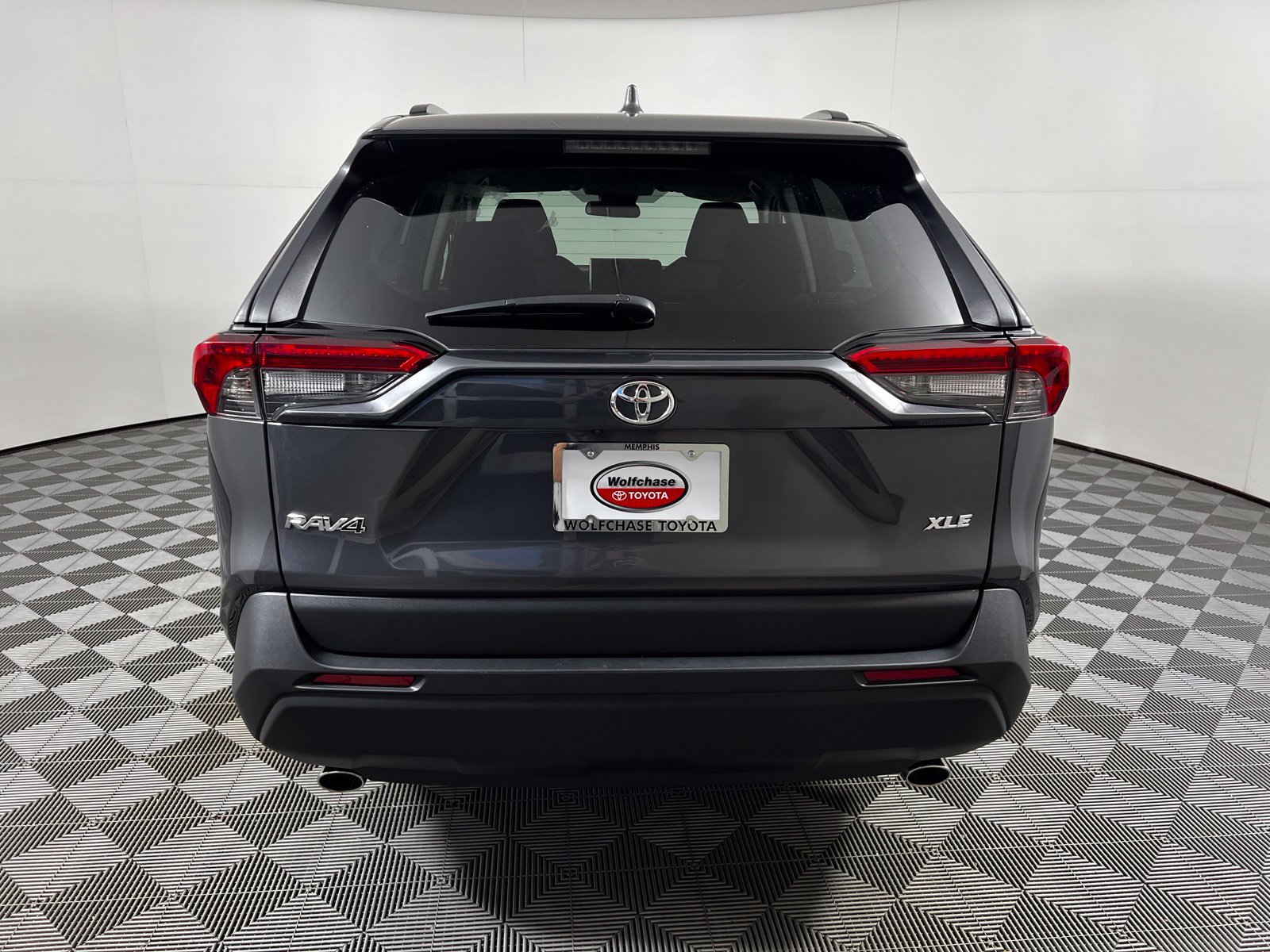Certified 2025 Toyota RAV4 XLE FWD image 6