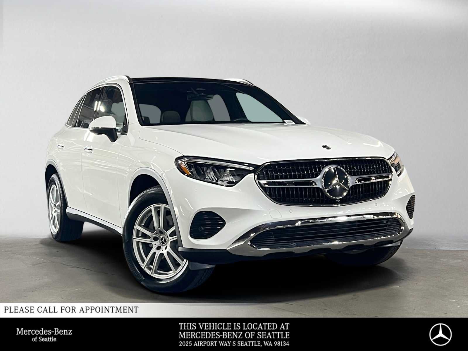 Used 2026 Mercedes-Benz GLC 300 4MATIC image 1