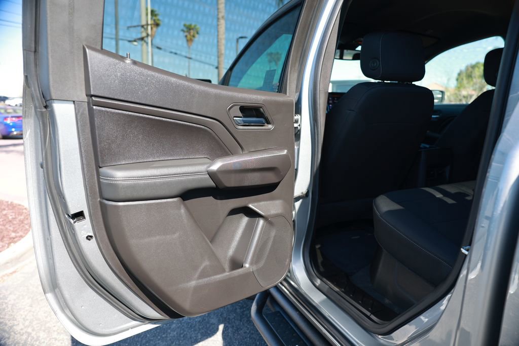 Used 2023 Chevrolet Colorado LT w/ LT Convenience Package II image 34