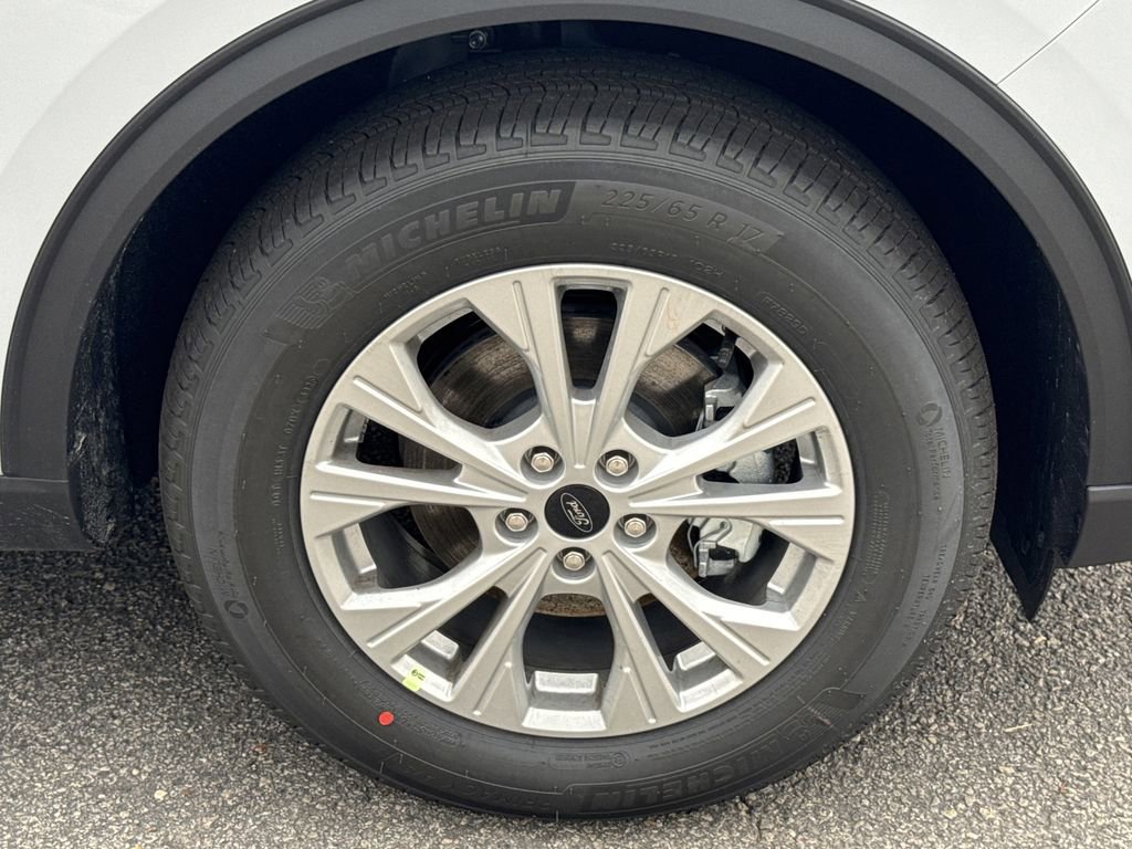 New 2026 Ford Escape Active FWD image 12