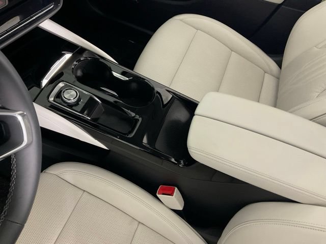 Used 2024 Buick Envision Avenir AWD/4WD image 22