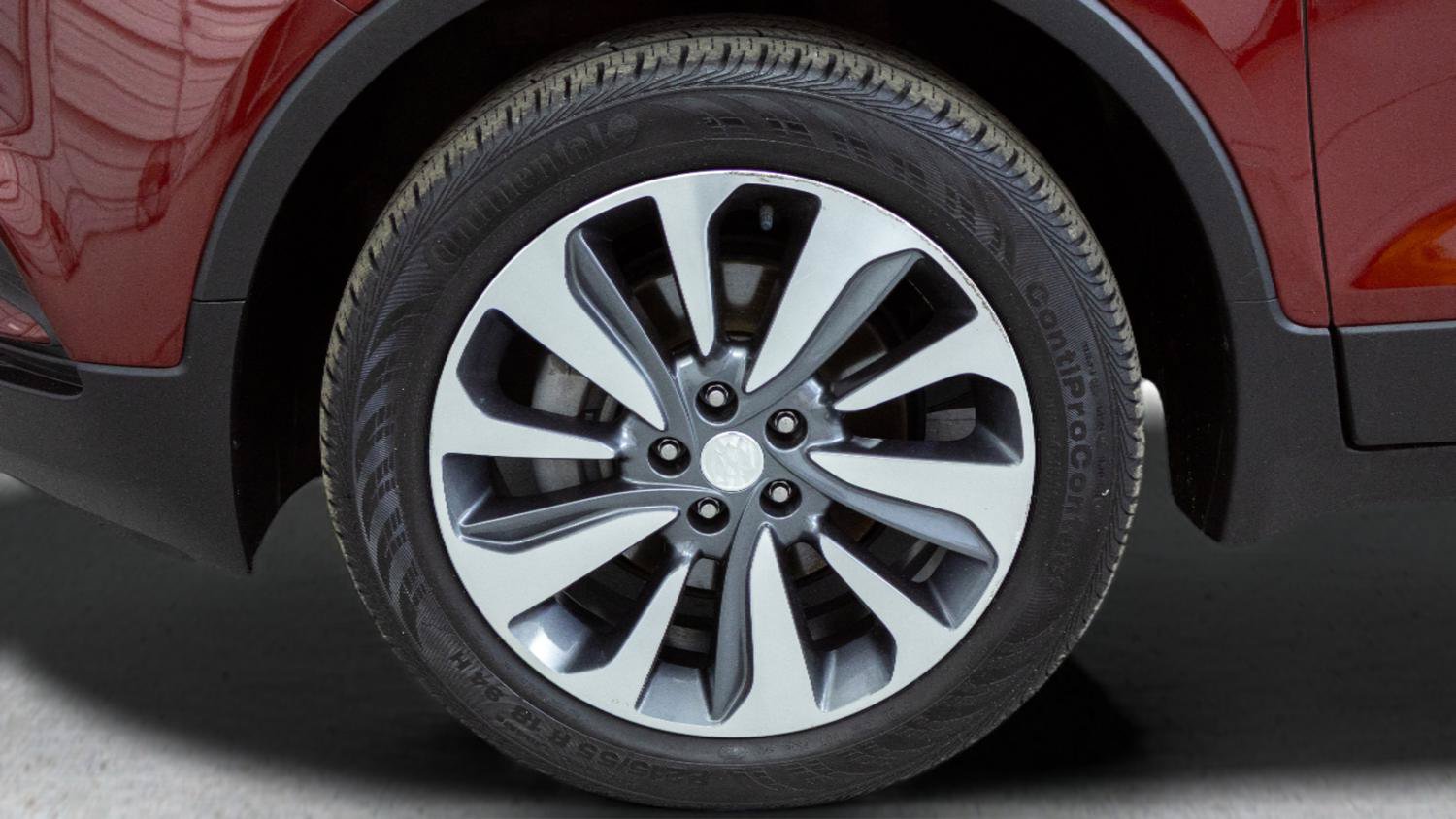 Certified 2022 Buick Encore Preferred AWD/4WD image 9