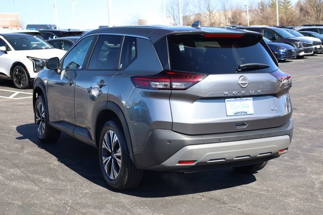Used 2023 Nissan Rogue SV image 7