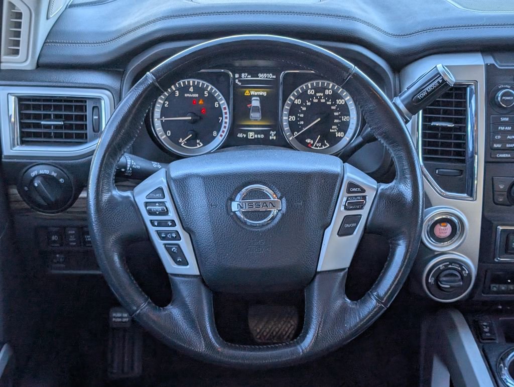 Used 2018 Nissan Titan SL w/ Chrome Package image 11