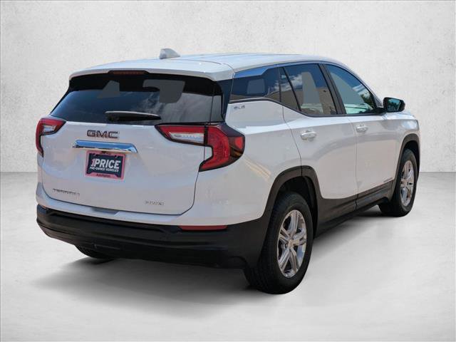 Used 2024 GMC Terrain SLE image 5