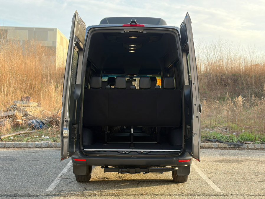 Used 2023 Mercedes-Benz Sprinter 2500 image 36