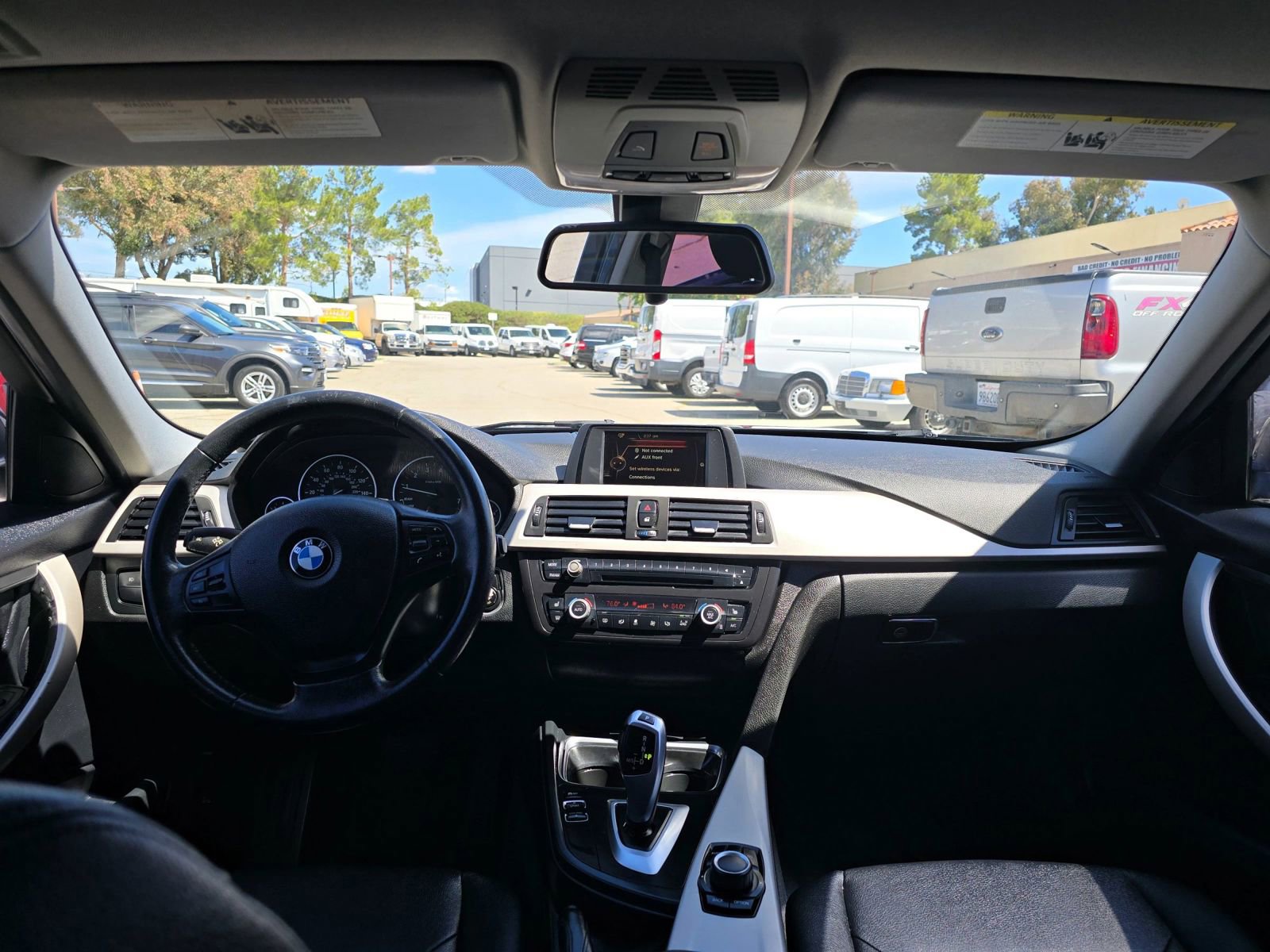 Used 2015 BMW 320i Sedan RWD image 13