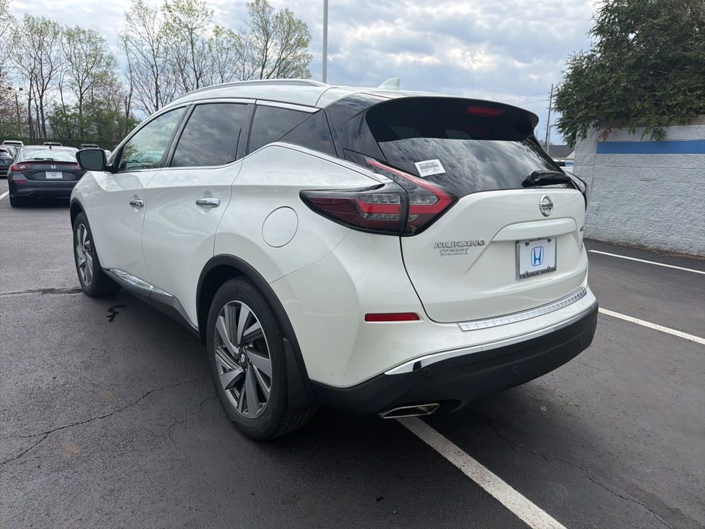 Used 2019 Nissan Murano SL w/ SL Technology Package AWD/4WD image 3