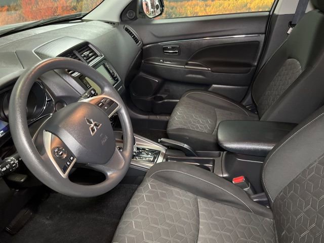 Used 2024 Mitsubishi Outlander Sport ES image 23