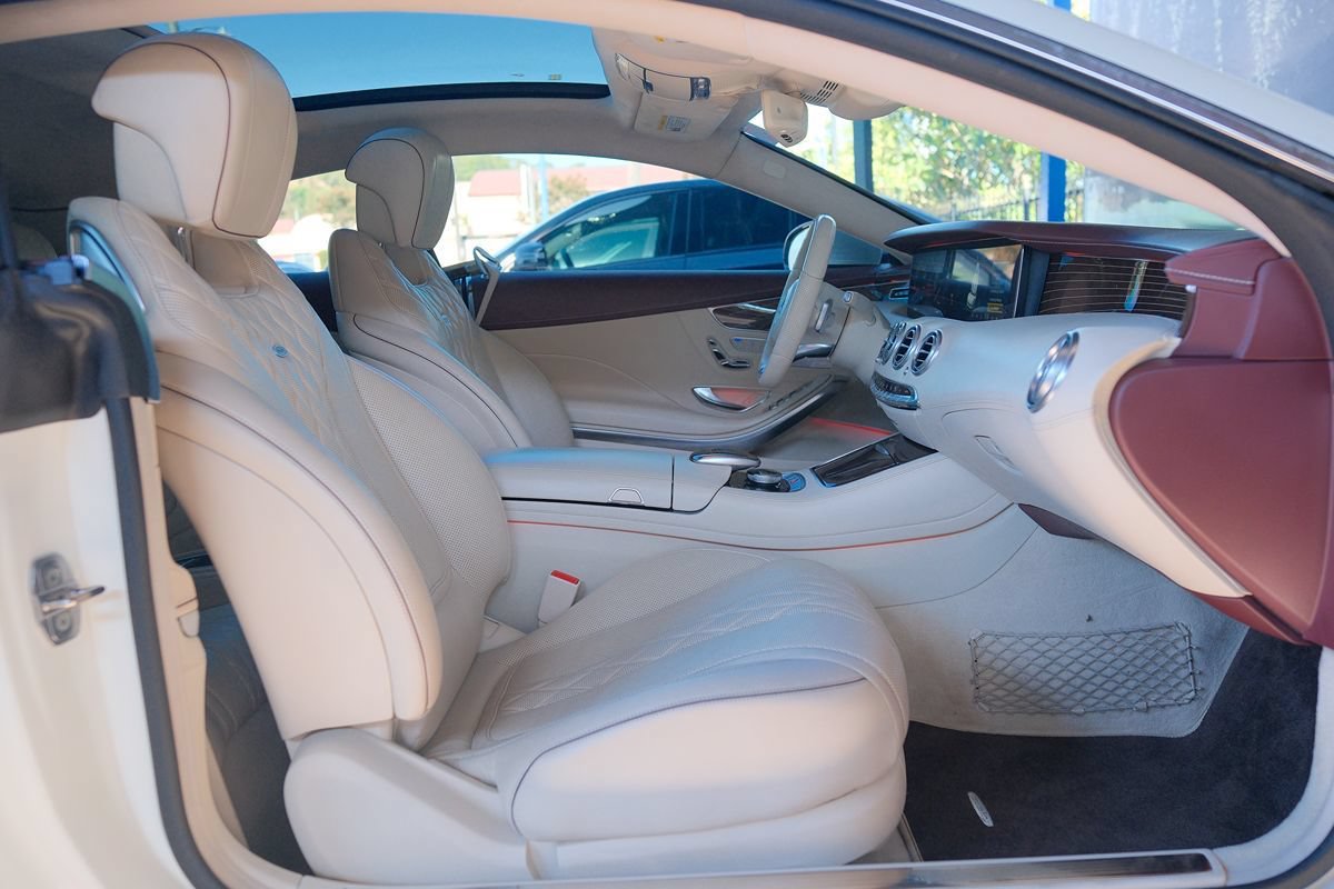 Used 2019 Mercedes-Benz S 560 Sedan image 32
