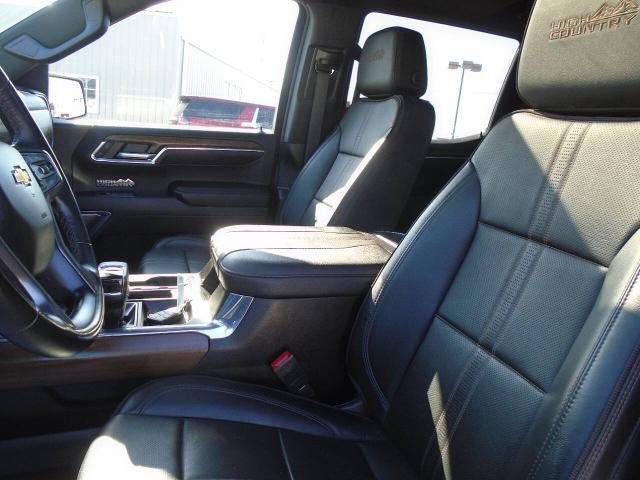 Certified 2023 Chevrolet Silverado 1500 High Country w/ Z71 Off-Road Package AWD/4WD image 18