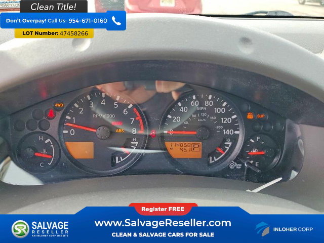 Used 2010 Nissan Frontier SE image 12