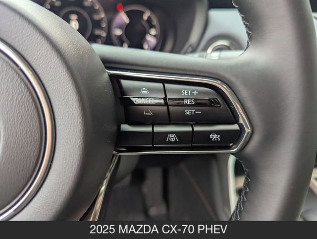 Certified 2025 MAZDA CX-70 Plug-In Hybrid w/ Premium Pkg AWD/4WD image 13