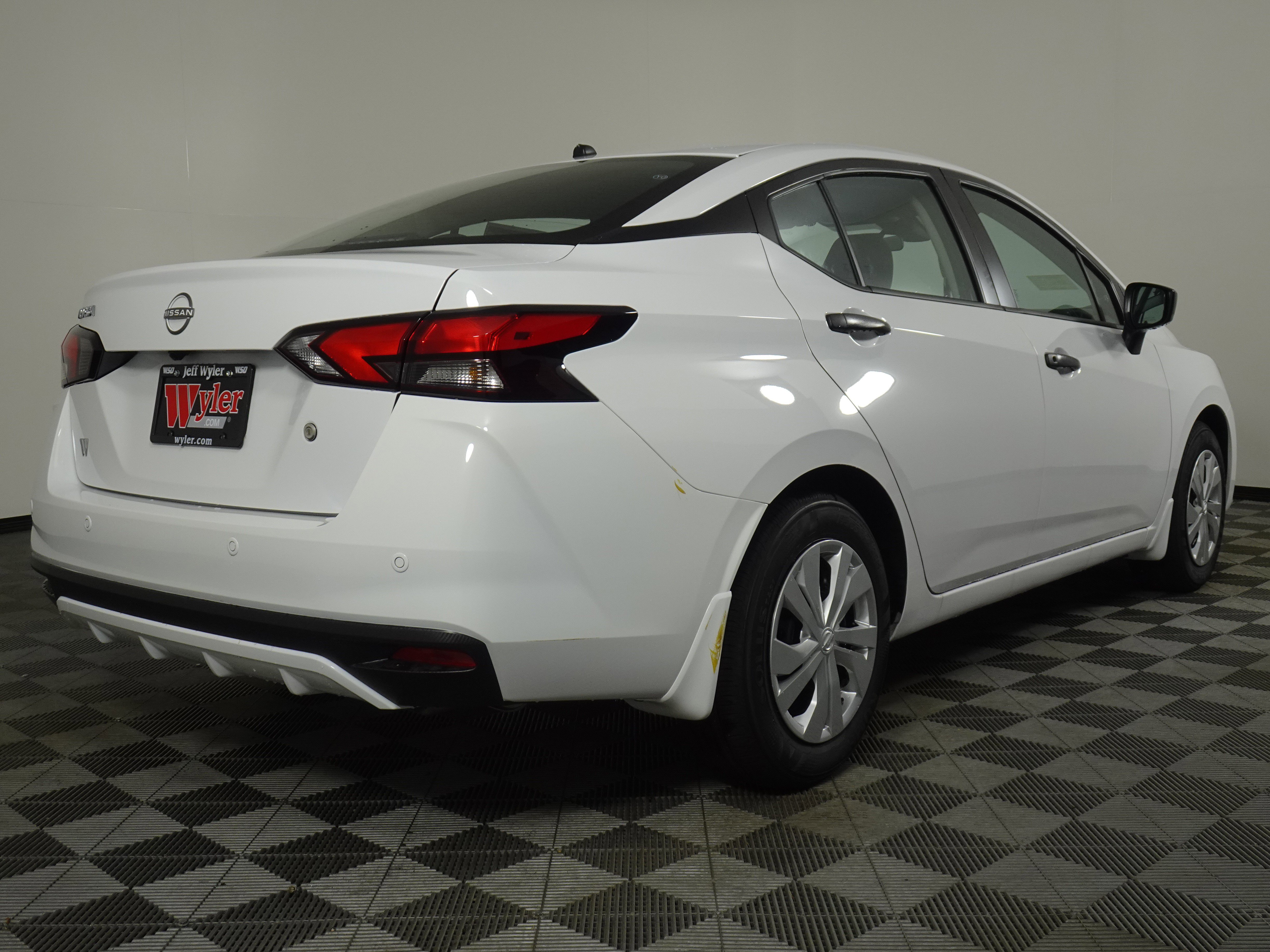 New 2025 Nissan Versa S w/ Trunk Package image 3