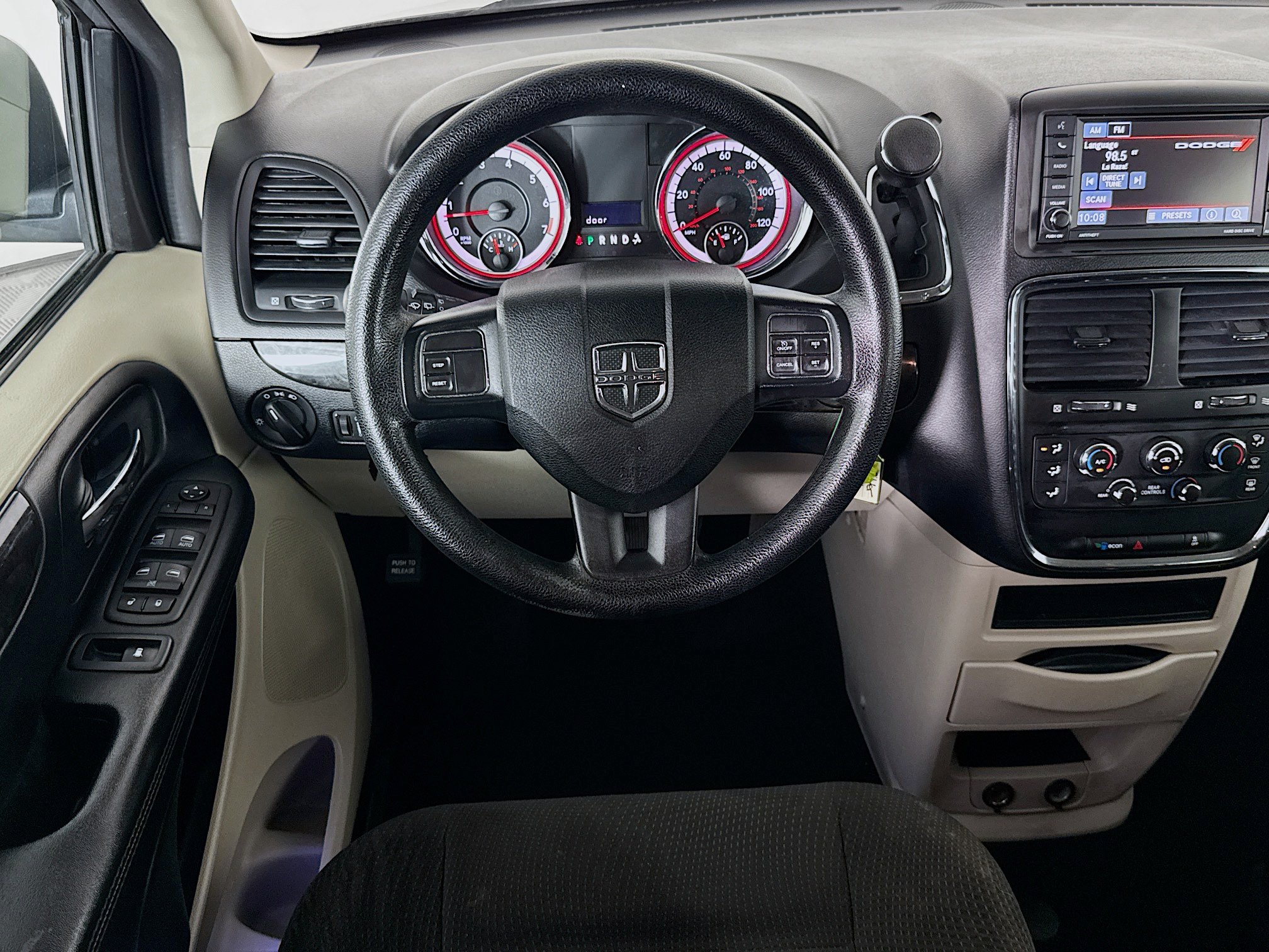 Used 2017 Dodge Grand Caravan SE w/ Power Window Group FWD image 15