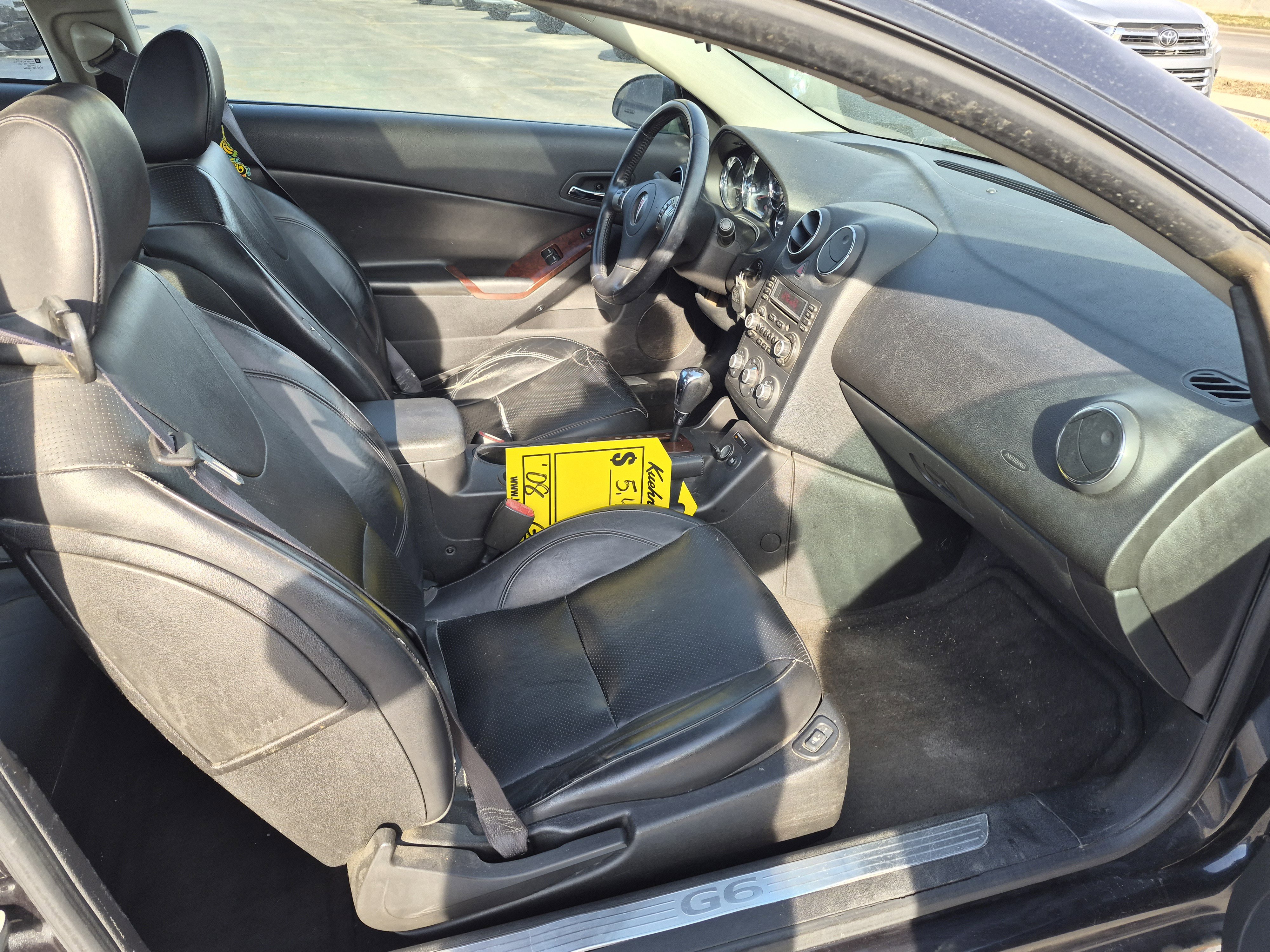 Used 2008 Pontiac G6 GT w/ Premium Package image 12