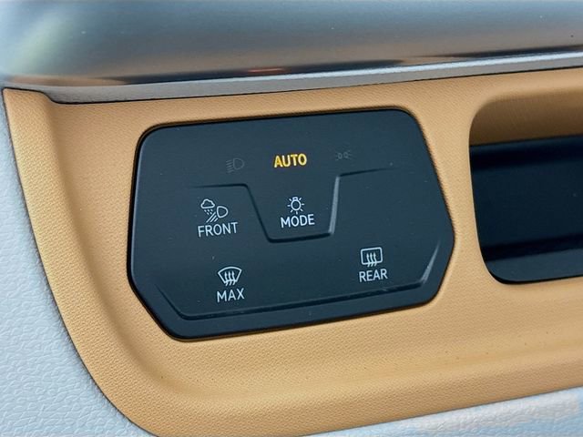 New 2025 Volkswagen ID. Buzz 1st Edition image 10