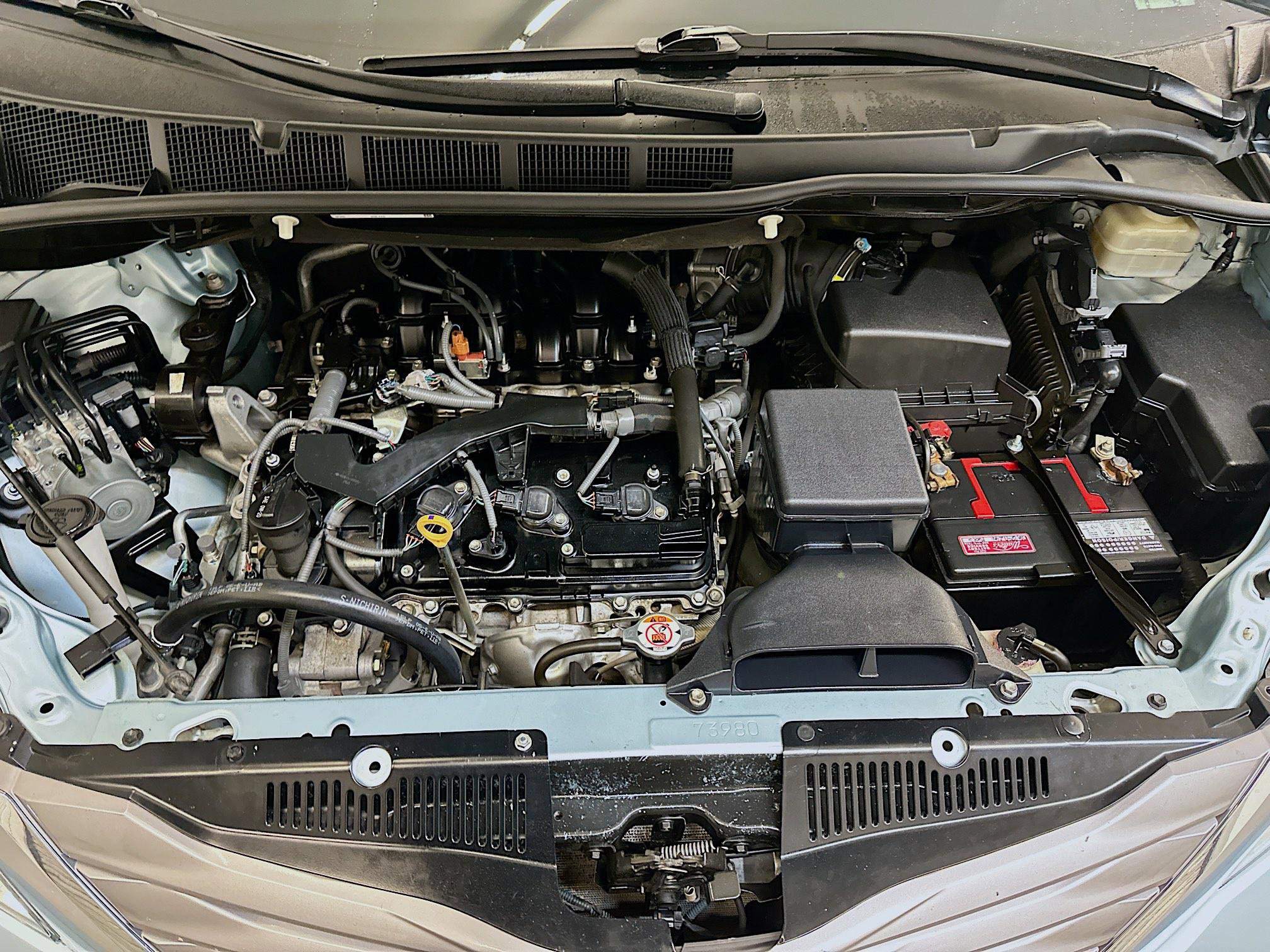 Used 2017 Toyota Sienna XLE w/ XLE Navigation Package FWD image 37