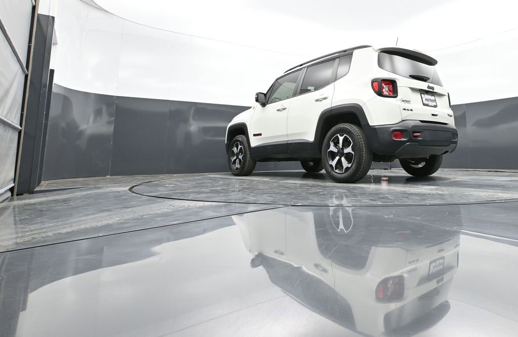 Used 2020 Jeep Renegade Trailhawk w/ UConnect 8.4 Nav Group AWD/4WD image 36