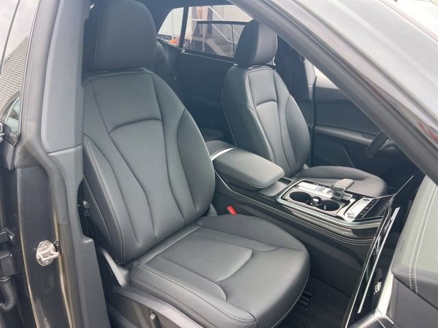 New 2026 Audi Q8 Premium Plus image 32