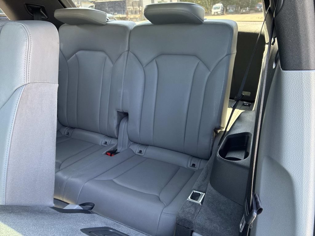 Used 2019 Audi Q7 2.0T Premium AWD/4WD image 17